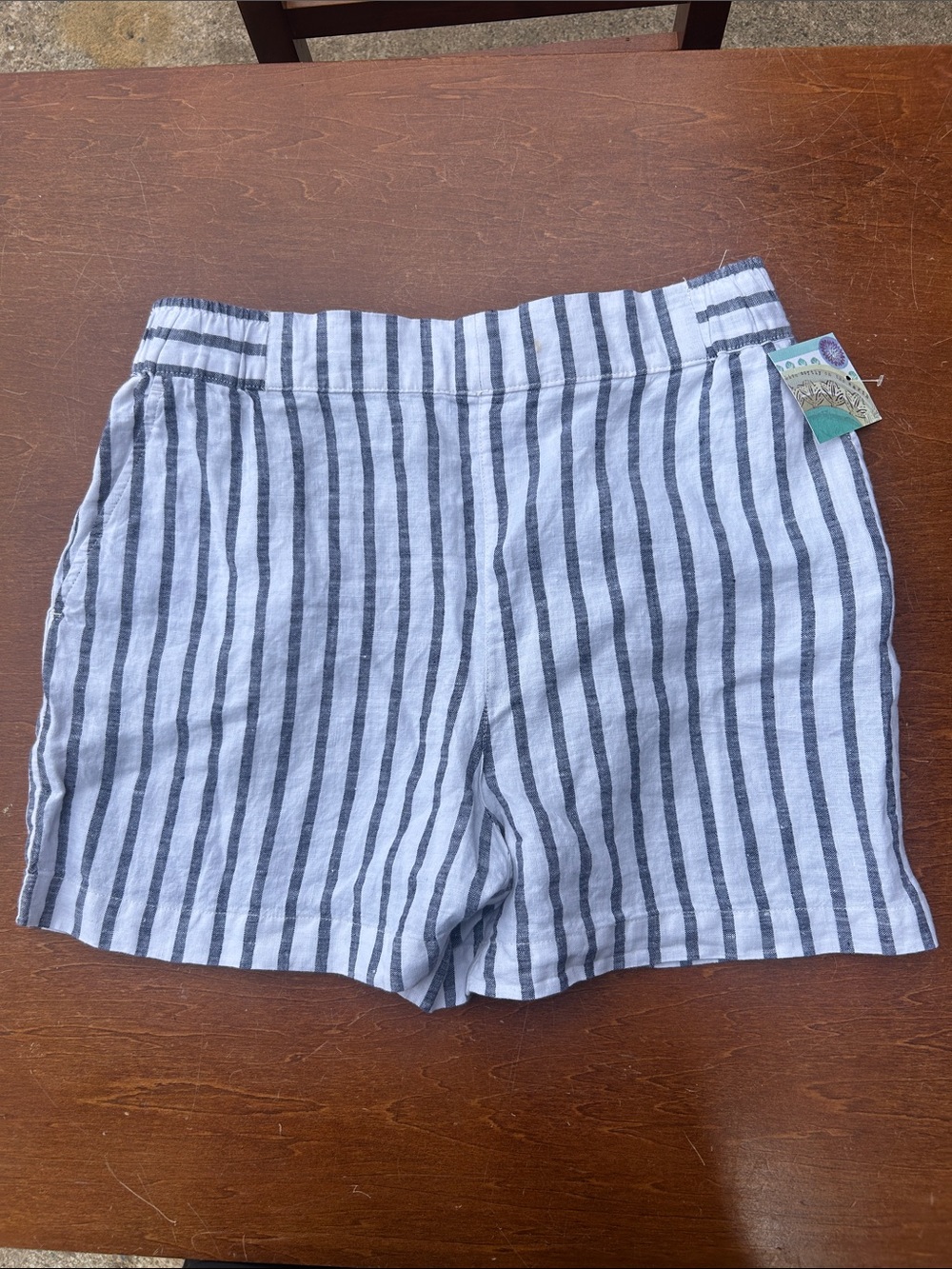 Sigrid Olsen Linen Blue and White Striped Shorts Size Medium mint condition - Picture 2 of 6